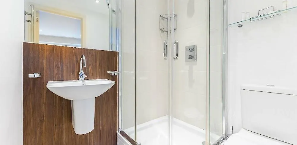 Native Hoxton Hotel London